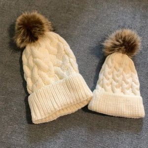 ✨5/$20✨ matching adult/child knit hats